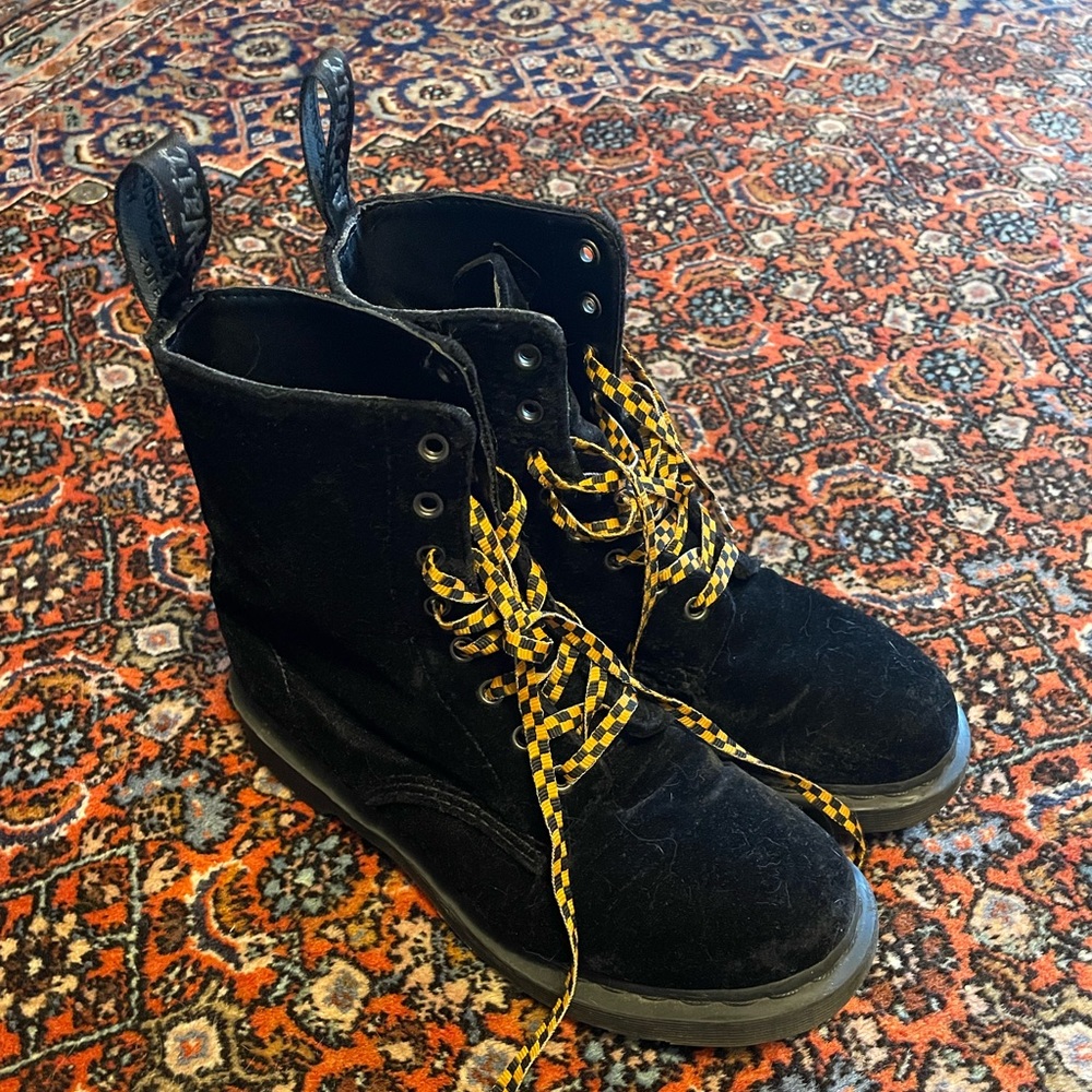 Dr. Martens Velvet Page boot RARE